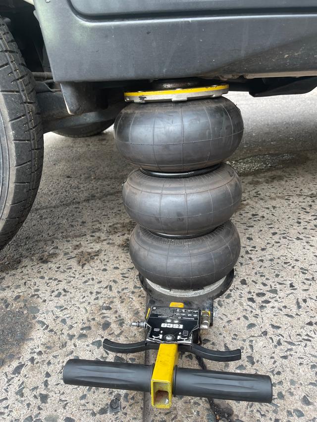 Rodriguez Tire Service, Perth Amboy, New Jersey