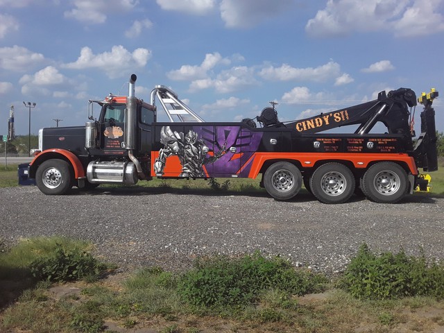 Cowboy's Wrecker Service