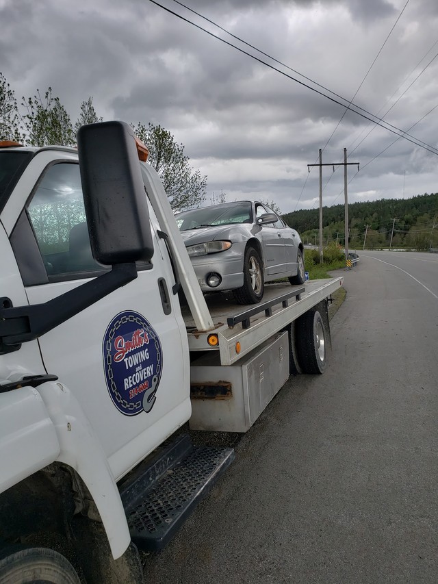 Smith's Towing and Recovery LLC