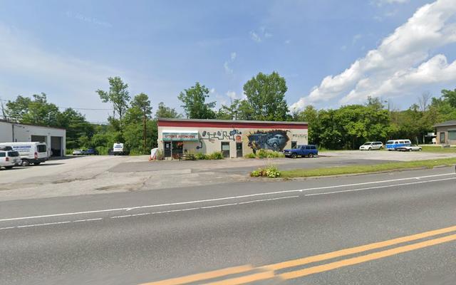 Utton's Automotive, East Montpelier, Vermont