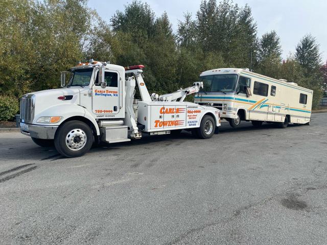 Carl's Towing