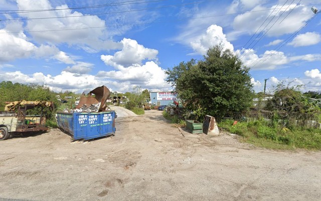 John's Tomoka Auto Parts