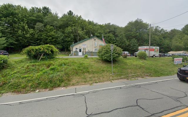 S & M Auto Sales, Loch Sheldrake, New York