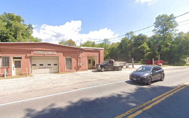 Hallowell Recycling Center