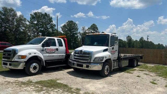 TDH Towing & Recovery LLC