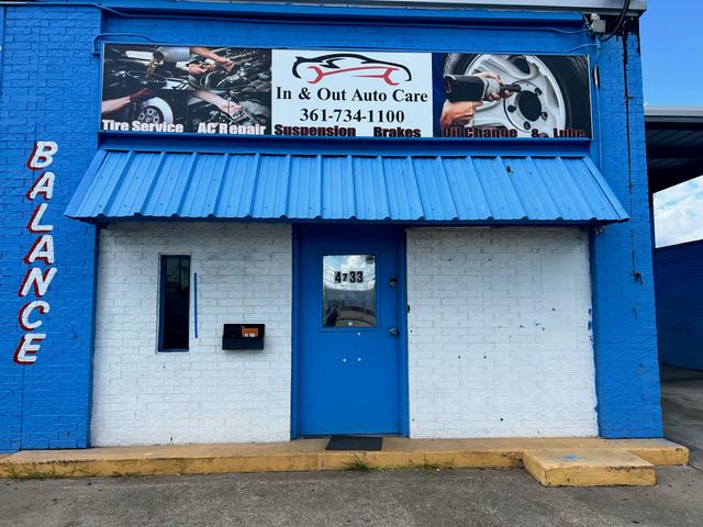IN AND OUT AUTO CARE, Corpus Christi, Texas