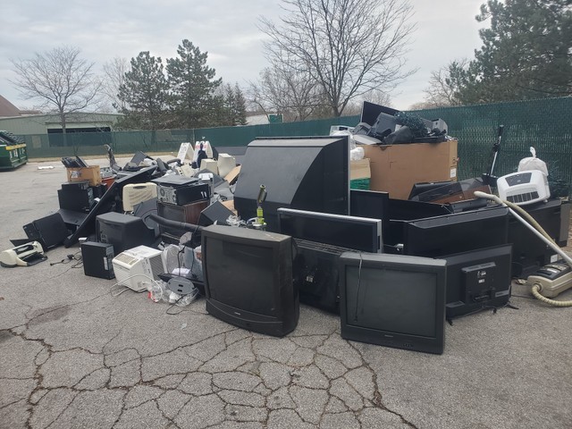 SWALCO Recycling Center