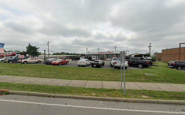 Service Station 28