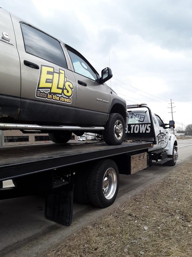 Steve's Towing