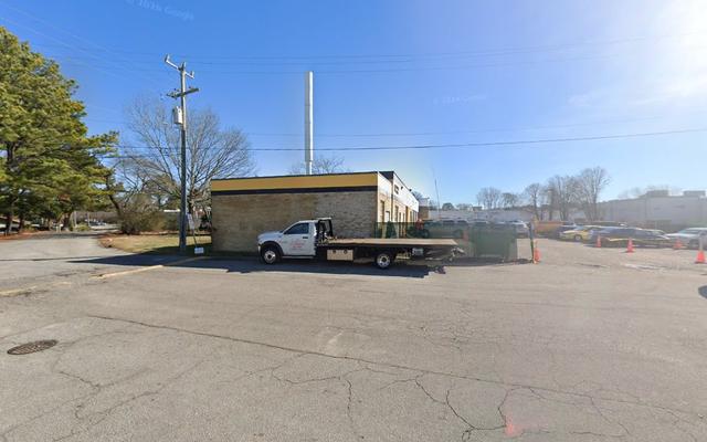 Julie's Towing, Virginia Beach, Virginia
