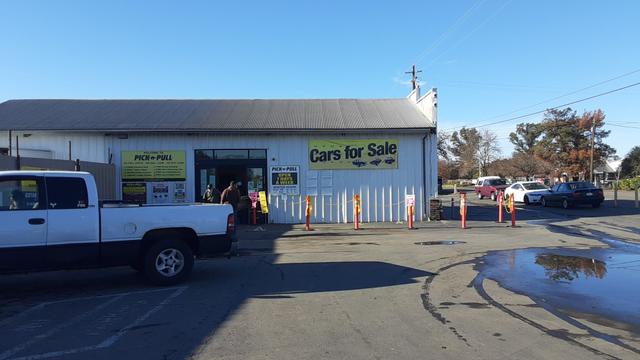 Pick-n-Pull, View Park-Windsor Hills, California