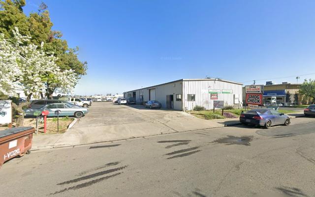 Double D Towing, Visalia, California