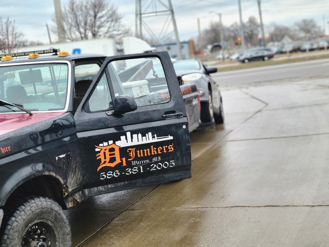D1 junkers cash for junk cars.
