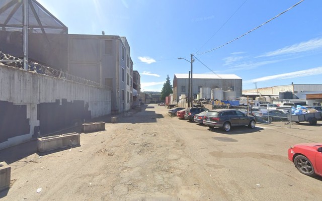 Buds Auto & Truck Recycling
