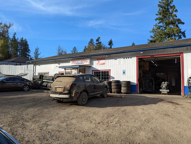 Kitsap Truck & Auto, East Port Orchard, Washington