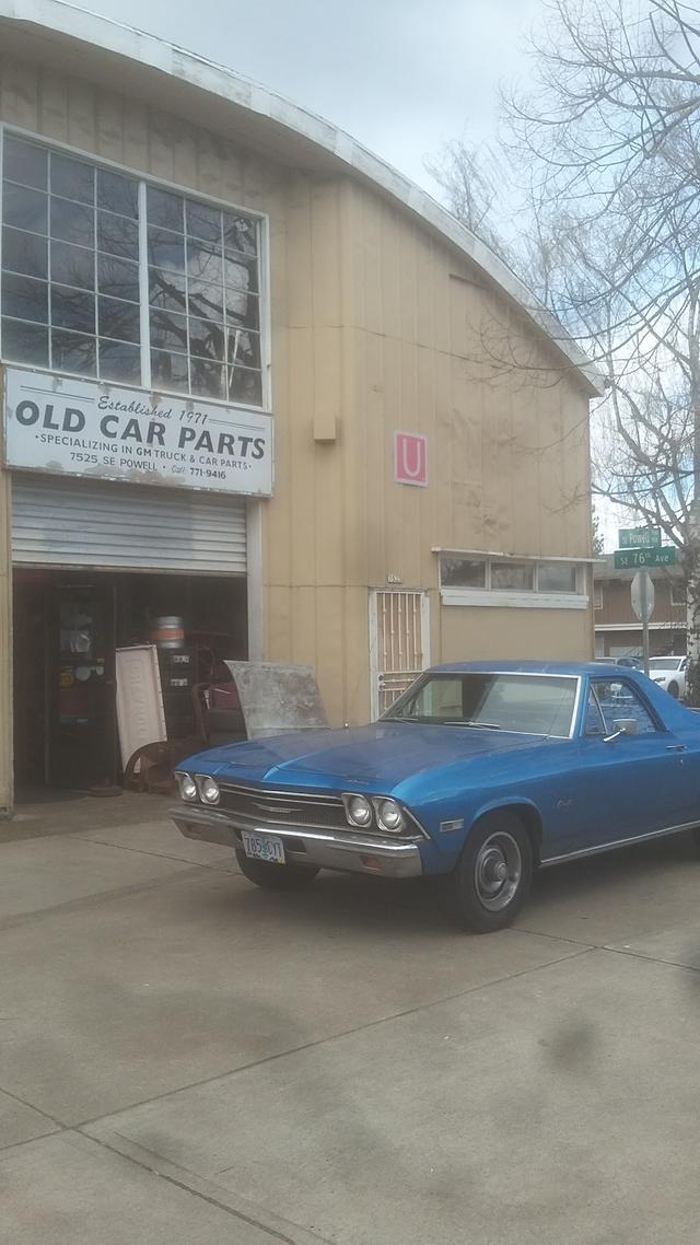 Old Car Parts, Portland, Oregon