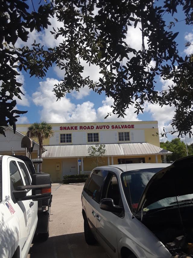 Snake Road Auto Salvage, Stuart, Florida