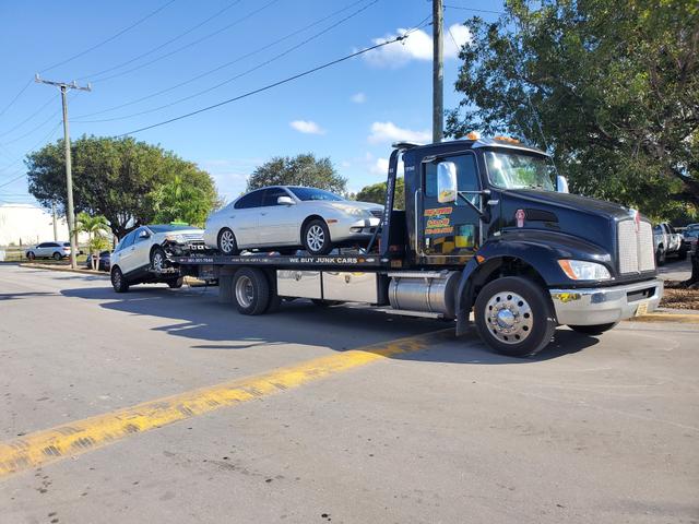 Junk Car Buyers Solutions, West Palm Beach, Florida
