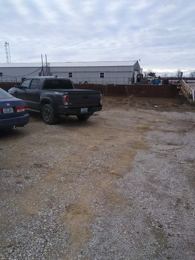 Laughary's Auto Salvage