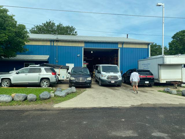 Jones Enterprises & Repair Inc., Des Moines, Iowa