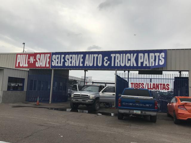 Pull N Save South, Phoenix, Arizona