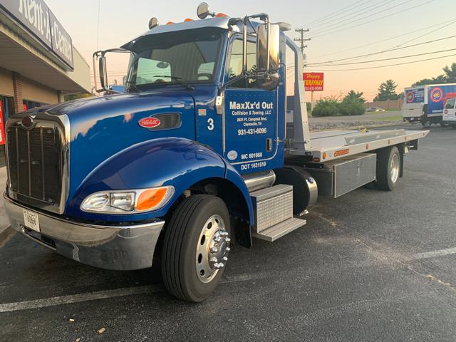 MaxXx'd Out Auto Body & Towing, Clarksville, Tennessee