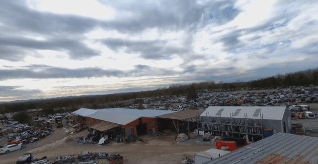 Advance Auto Salvage, Murfreesboro, Tennessee