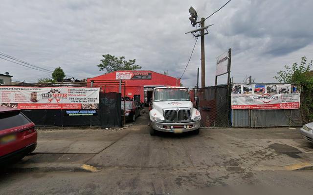 We buy junk cars Cliffmotor, Newark, New Jersey