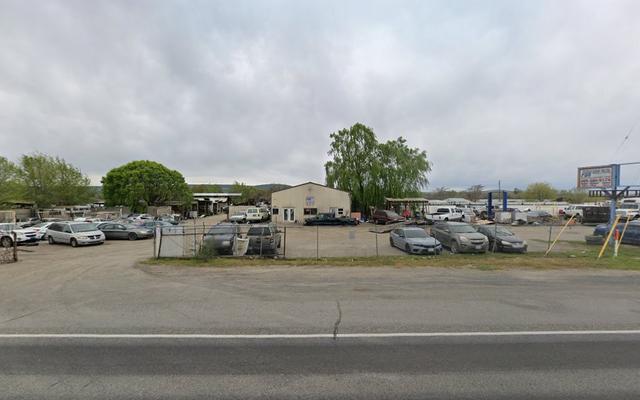 Big Toe Auto Salvage, Kennewick, Washington