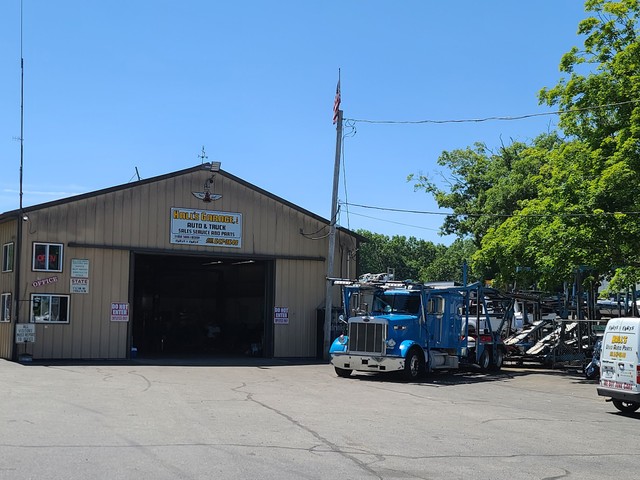 Hall's Garage