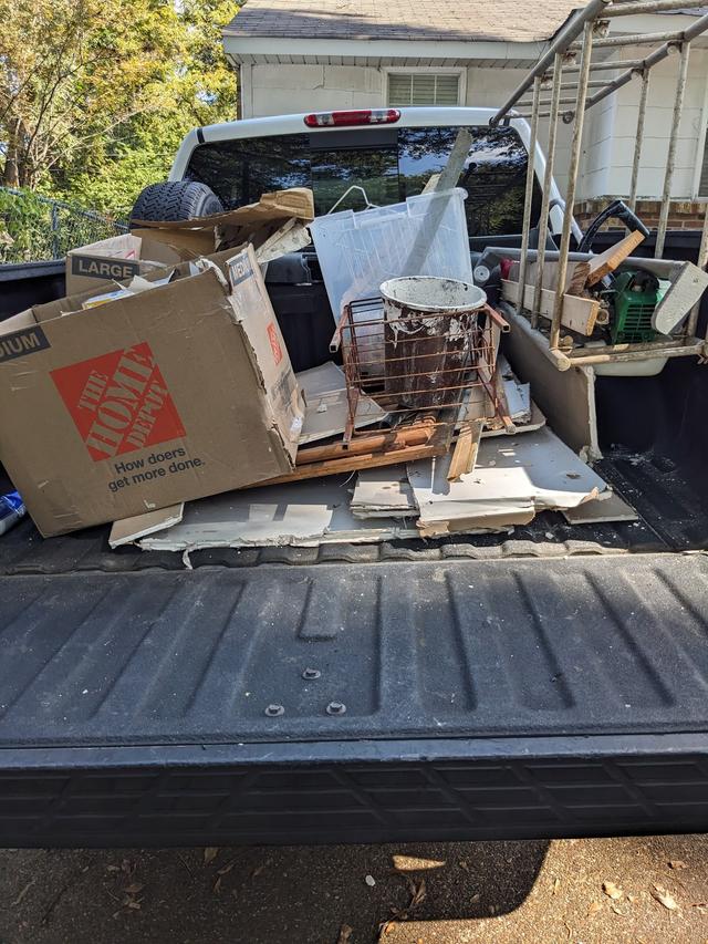 AnytimeAnywere junk, Memphis, Tennessee