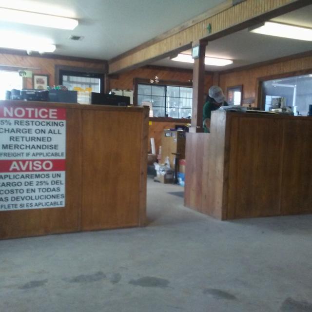 R & R Auto Parts