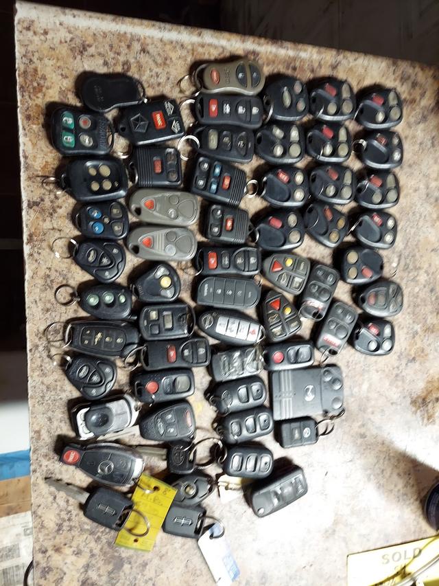 Lomuti Auto Salvage