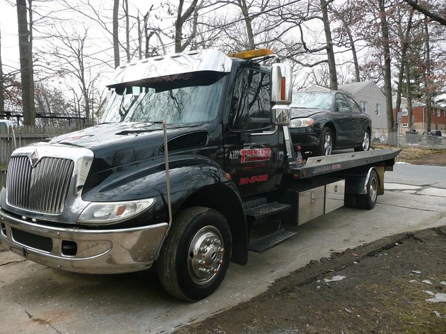 Tremendo Towing