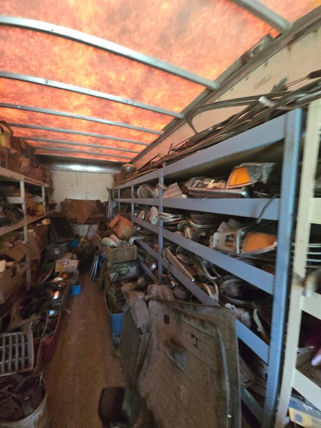 Lyon's Vintage Car Parts