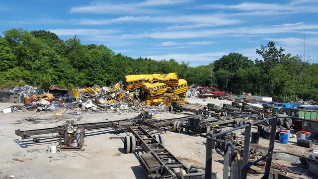 Bob's Auto & Salvage