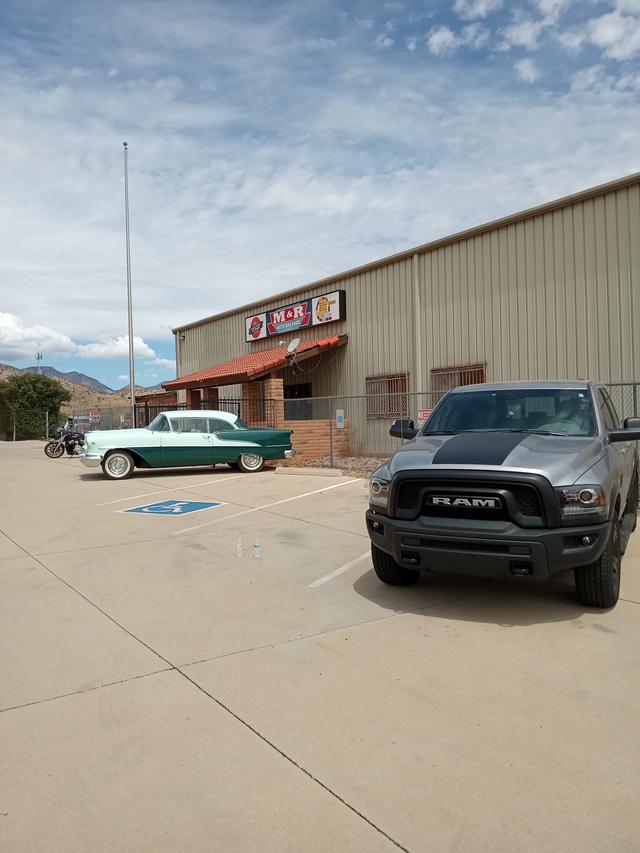 M & R Used Auto Parts
