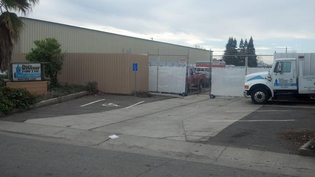 Dan's Mission Towing, Sacramento, California
