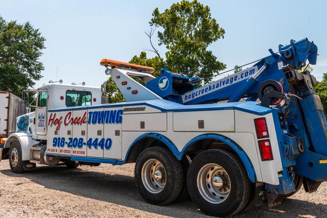 Hog Creek Salvage & Towing