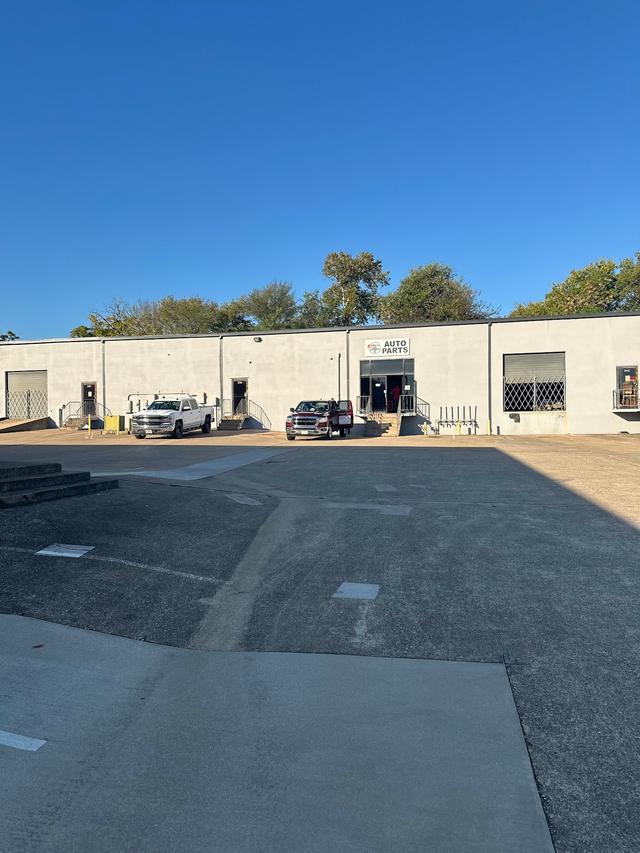 XL Parts, Fort Worth, Texas
