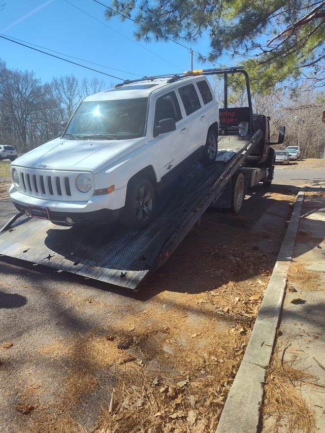 Tow Gawdess Automotive INC, Memphis, Tennessee