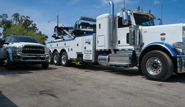 Towlando Towing & Recovery