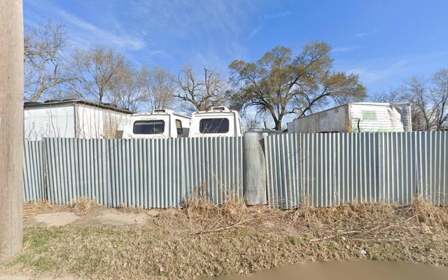 Budget Autoparts, Arkansas City, Kansas