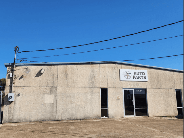 XL Parts, Mesquite, Texas