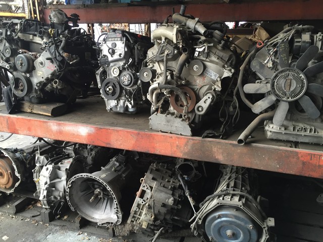 Harry's Auto Parts