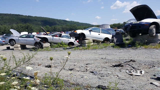 EZ Pull & Save Auto Parts