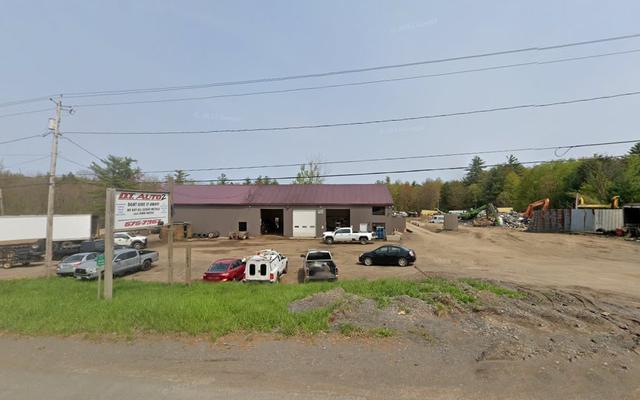 D T Auto 2, Hastings, New York
