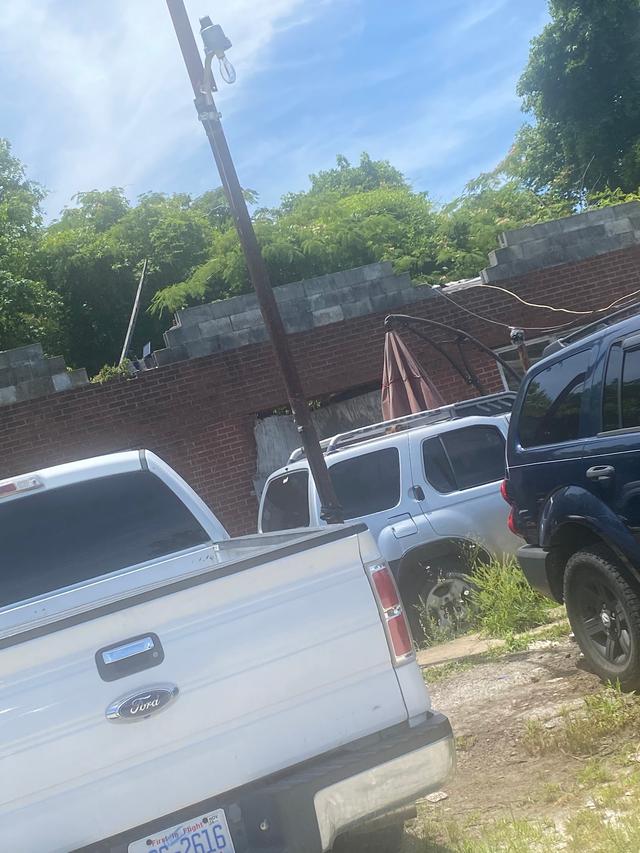 Dixon's Garage & Auto Parts, Midway Park, North Carolina