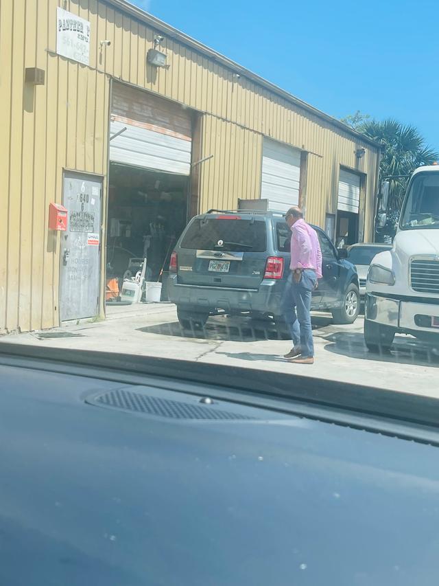 Panther Towing Inc, West Palm Beach, Florida
