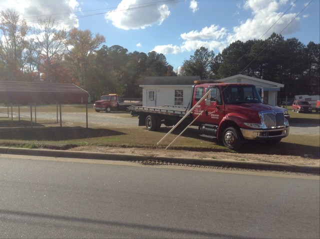Stuart's Wrecker Services